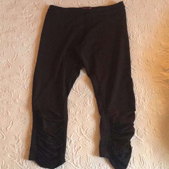 Intermix leggings.... - Picture 2 of 5